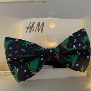 Brand new, H&M Christmas dinosaur print bow tie for kids